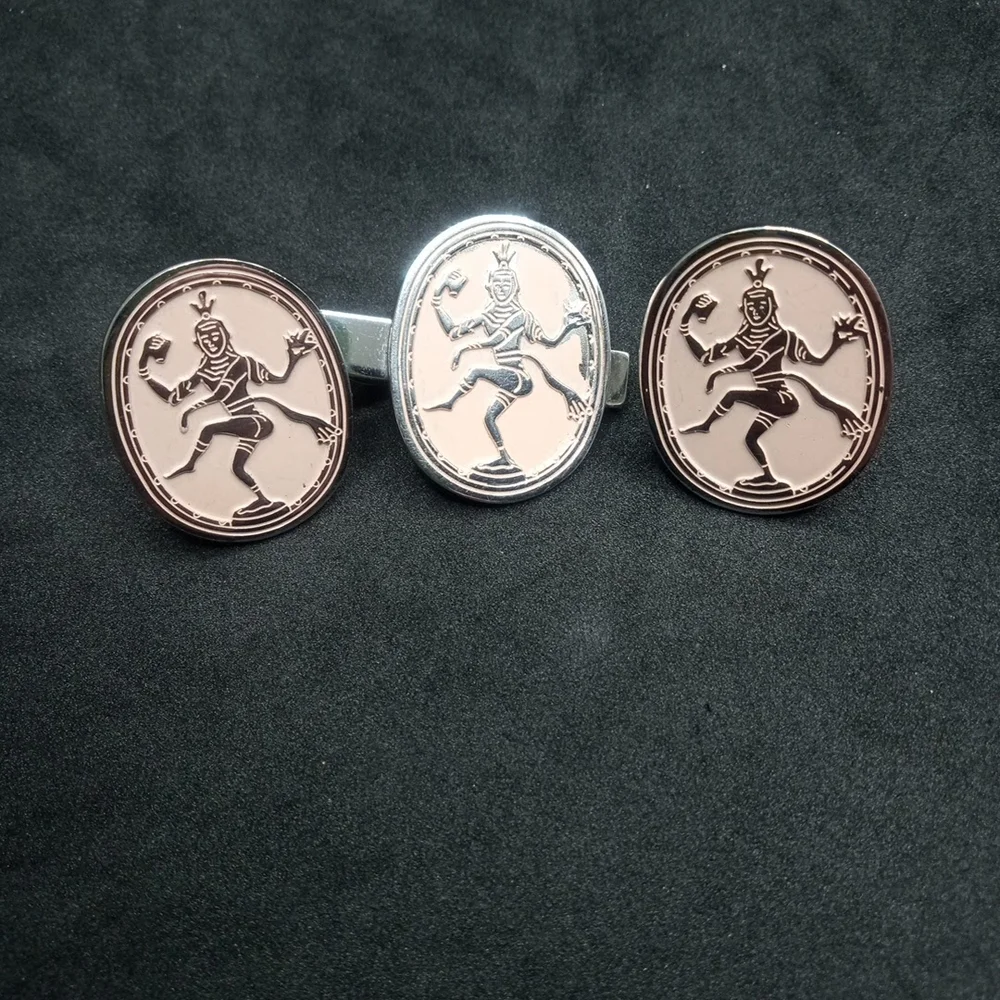SWANK Tie Clip And Cuff Links Set